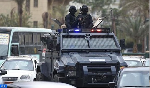 Seize policiers meurent dans des affrontements avec des terroristes à Gizeh 